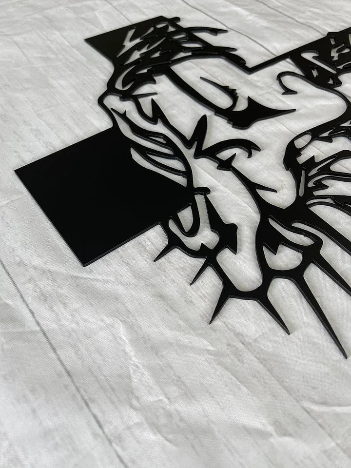 ✝️ Исус и метален кръст за стена: Християнска декорация за дома